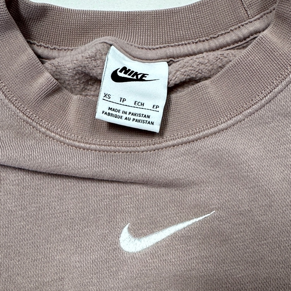 Nike Beige Crewneck Sweatshirt